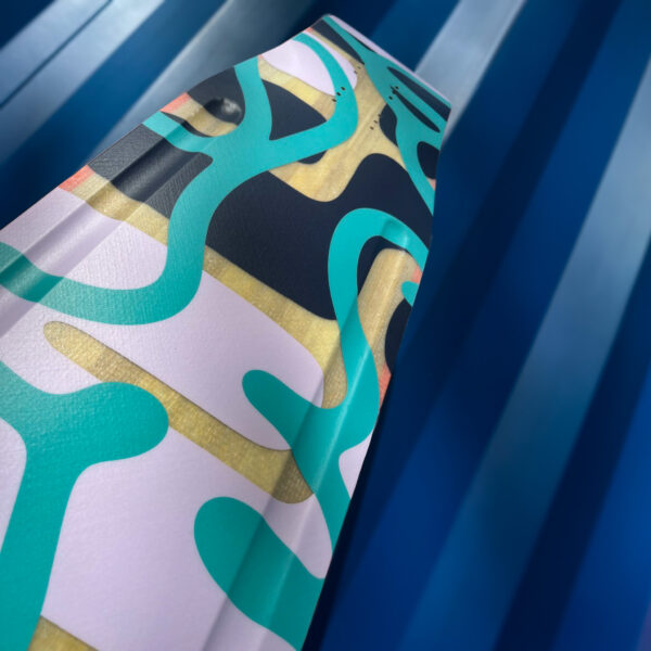 Alternative view of Otter V2 Twirl 46" - oops